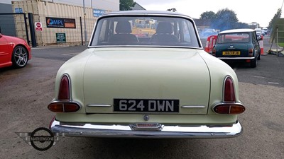 Lot 454 - 1962 VAUXHALL VX 4/90