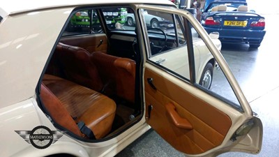 Lot 392 - 1971 AUSTIN 1300