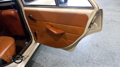 Lot 392 - 1971 AUSTIN 1300