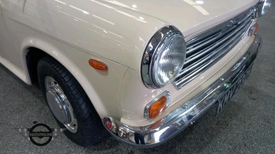 Lot 392 - 1971 AUSTIN 1300