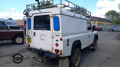 Lot 104 - 1992 LAND ROVER 110 DEFENDER TURBO DIES