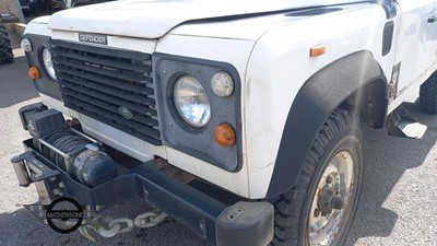 Lot 104 - 1992 LAND ROVER 110 DEFENDER TURBO DIES