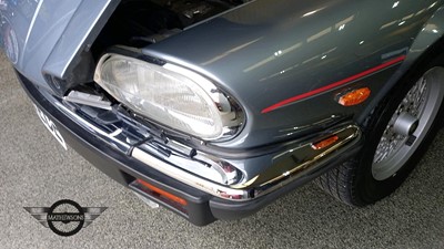 Lot 52 - 1989 JAGUAR XJS HE AUTO