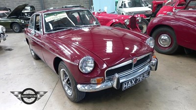 Lot 586 - 1972 MG B GT