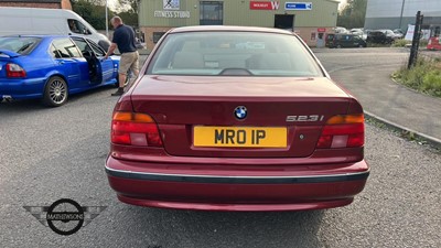 Lot 357 - 1999 BMW 523I SE AUTO