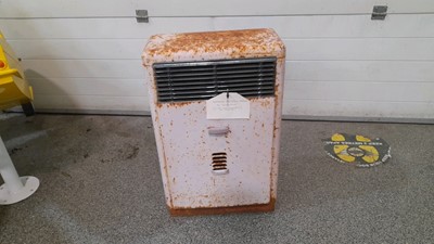 Lot 550 - OLD BEATRICE PARAFFIN HEATER