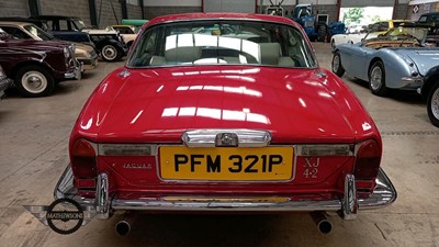 Lot 270 - 1976 JAGUAR 4.2 XJ6 L AUTO