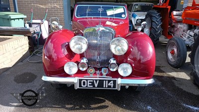 Lot 670 - 1949 TRIUMPH ROADSTER