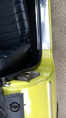 Lot 184 - 1975 MG B ROADSTER