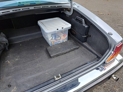 Lot 432 - 1983 JAGUAR 4.2 XJ6 AUTO