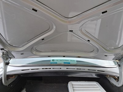 Lot 432 - 1983 JAGUAR 4.2 XJ6 AUTO