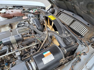 Lot 432 - 1983 JAGUAR 4.2 XJ6 AUTO