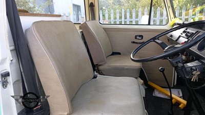 Lot 64 - 1973 VOLKSWAGEN MOTOR CARAVAN