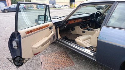 Lot 428 - 1989 JAGUAR XJS HE AUTO