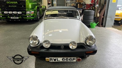 Lot 324 - 1976 MG MIDGET 1500