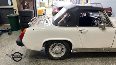 Lot 324 - 1976 MG MIDGET 1500