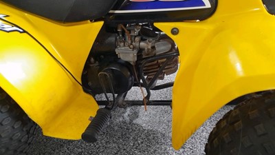 Lot 614 - SUZUKI YELLOW CHILDS 50CC QUAD