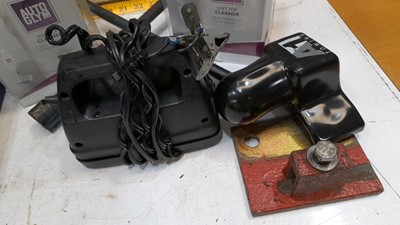 Lot 461 - CLARKE CAR POLISHER AND ASSORTED PARTS