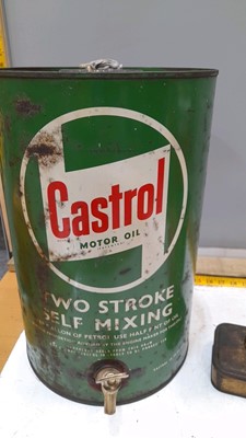 Lot 400 - CASTROL 2 STROKE CAN AND BOX OF SMALL CANS