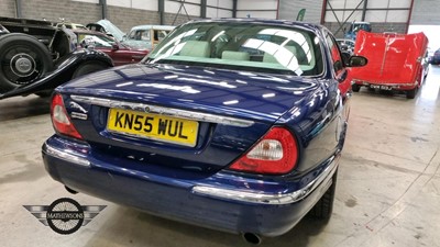 Lot 396 - 2005 JAGUAR XJ8 V8 SE AUTO