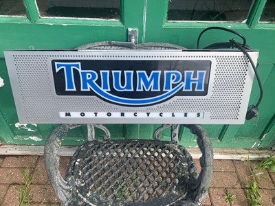 Lot 183 - TRIUMPH MOTOR CYCLES LIGHT UP SIGN 30" x 10"