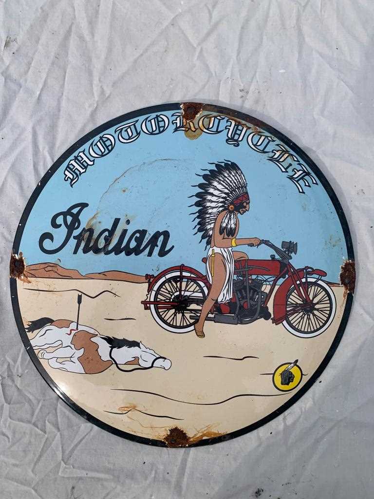 Lot 467 - INDIAN MOTOR BIKE ENAMEL SIGN 12" DIA