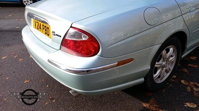 Lot 532 - 1999 JAGUAR S-TYPE V6