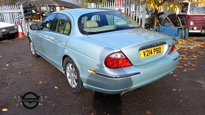 Lot 532 - 1999 JAGUAR S-TYPE V6