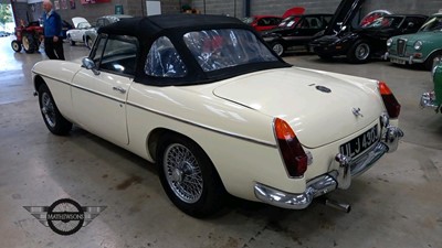 Lot 514 - 1970 MG B