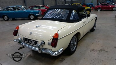 Lot 514 - 1970 MG B