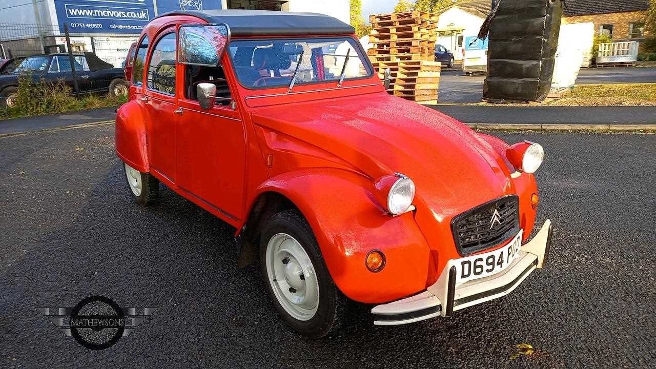 Lot 128 - 1986 CITROEN 2 CV6 SPECIAL