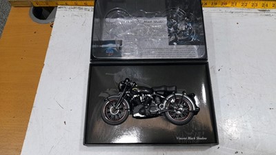 Lot 350 - MINICHAMPS 1.12 SCALE VINCENT BLACK SHADOW MODEL