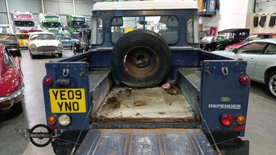 Lot 401 - 2009 LAND ROVER DEFENDER 90 PICK-UP