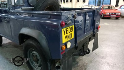 Lot 401 - 2009 LAND ROVER DEFENDER 90 PICK-UP