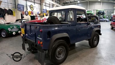 Lot 401 - 2009 LAND ROVER DEFENDER 90 PICK-UP