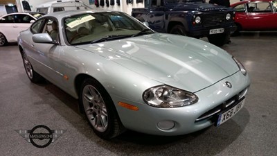 Lot 288 - 2000 JAGUAR XK8 COUPE AUTO