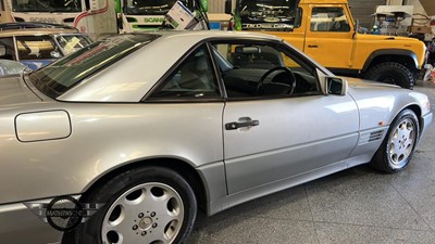 Lot 513 - 1996 MERCEDES SL500 AUTO