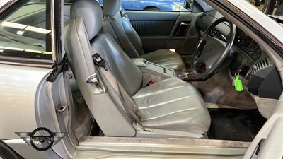 Lot 513 - 1996 MERCEDES SL500 AUTO