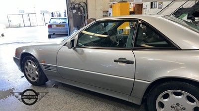 Lot 513 - 1996 MERCEDES SL500 AUTO