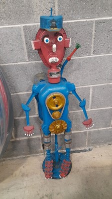 Lot 584 - ENGINE PARTS STATUE