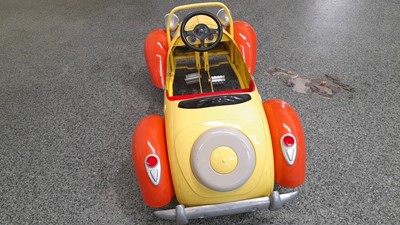 Lot 570 - NODDY CHILDS PEDAL CAR