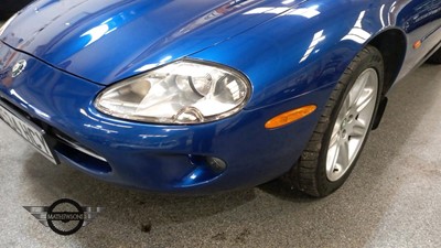 Lot 131 - 1999 JAGUAR XK8 COUPE AUTO