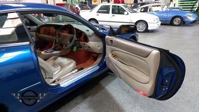 Lot 131 - 1999 JAGUAR XK8 COUPE AUTO