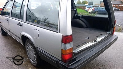 Lot 394 - 1994 VOLVO 940 S