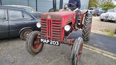 Lot 118 - 1957 MCCORMICK INT. HARVESTER