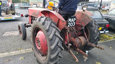 Lot 118 - 1957 MCCORMICK INT. HARVESTER