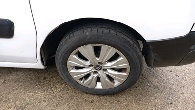 Lot 662 - 2017 CITROEN BERLINGO 625 LX BLUEHDI A