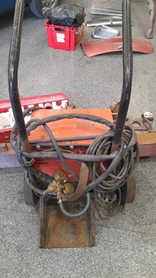 Lot 688 - DOSER / STRAIGHTENER + WELDER KIT