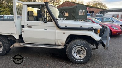 Lot 661 - 1990 TOYOTA LAND CRUISER