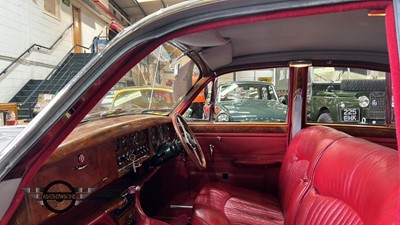 Lot 678 - 1965 JAGUAR S TYPE